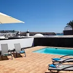 Pensión Coloradas Playa Blanca (Lanzarote)
