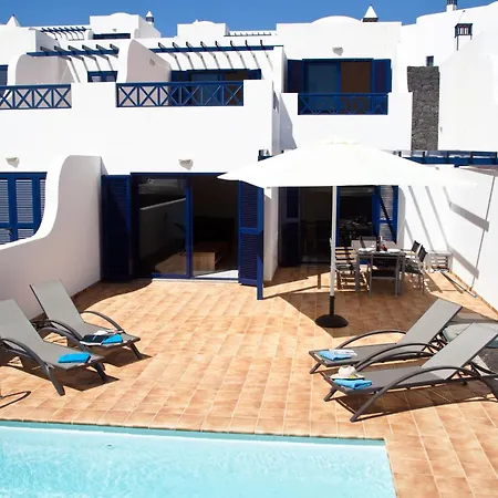 Coloradas Playa Blanca (Lanzarote)